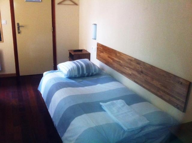 Residence Moliere Hotel Paris Montrouge Rom bilde